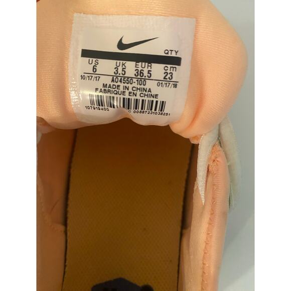 Nike Wmns Air VaporMax Plus White-Light Menta AO4550-100 Sz 6 - Picture 6 of 8